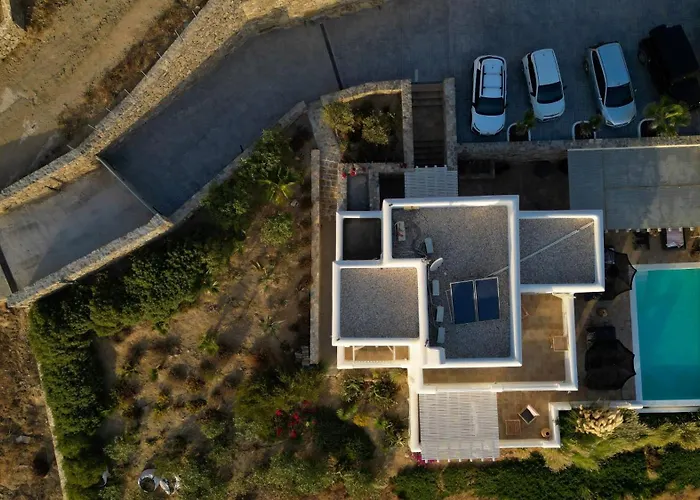 Santa Andrea Villa *